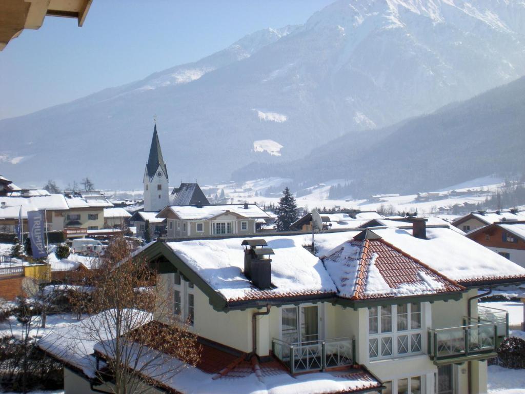 Haus Schwaighofer Apartamento Neukirchen am Großvenediger Exterior foto
