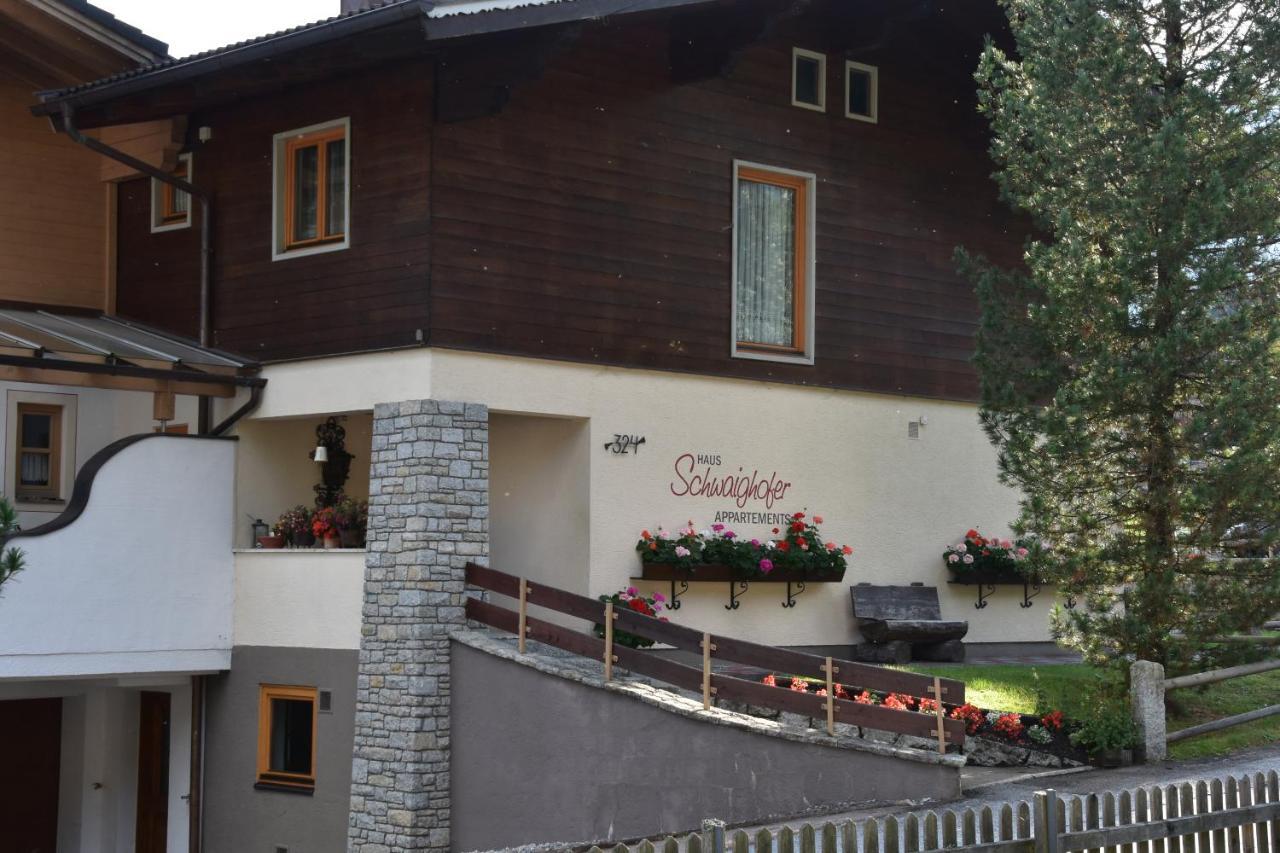 Haus Schwaighofer Apartamento Neukirchen am Großvenediger Exterior foto